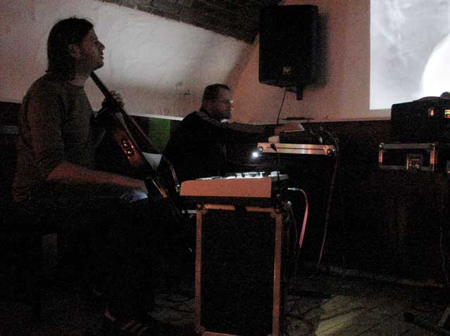 trio de metropolis - live